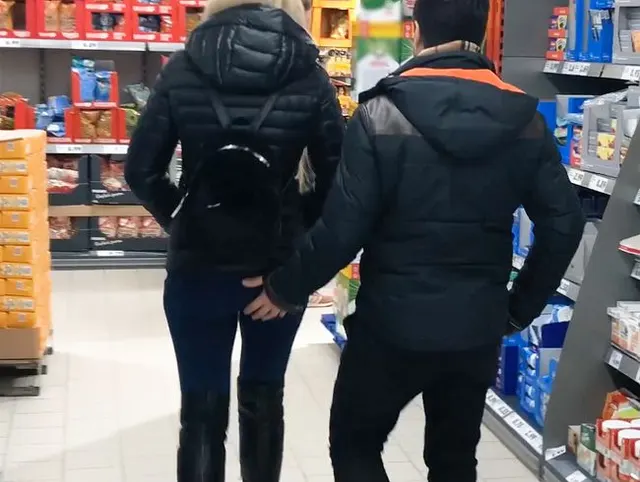 Das verfickte User Wiedersehen!!! XXL Jeans-Arsch-Spritzer!