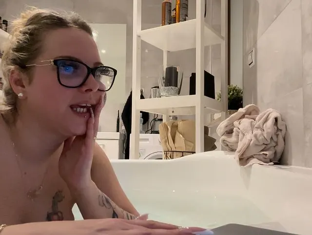 Chatten/Cam in der Badewanne