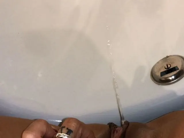 Geile Pissfontäne - schön abgepisst !