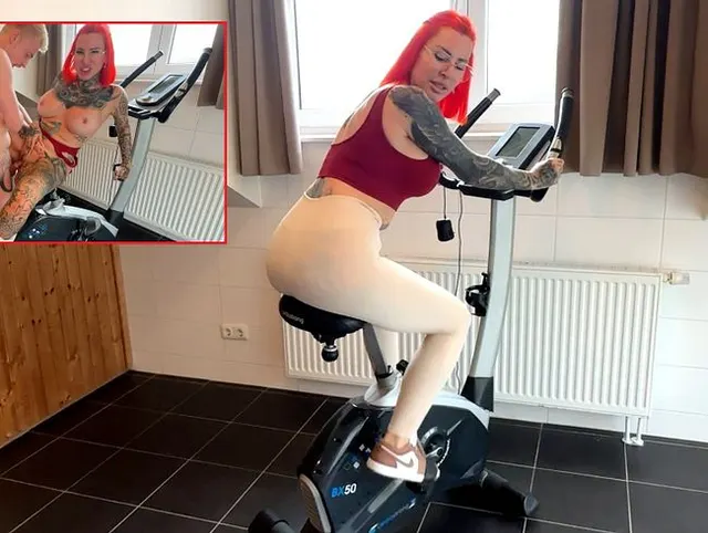 Schüchterner Fitnesstrainer,(20) zum Sex verführt! Dieses Training wird er so schnell nicht vergessen!