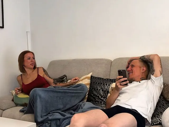 Krank im Bett… aber er hat SEINE ganz spezielle Medizin für mich!